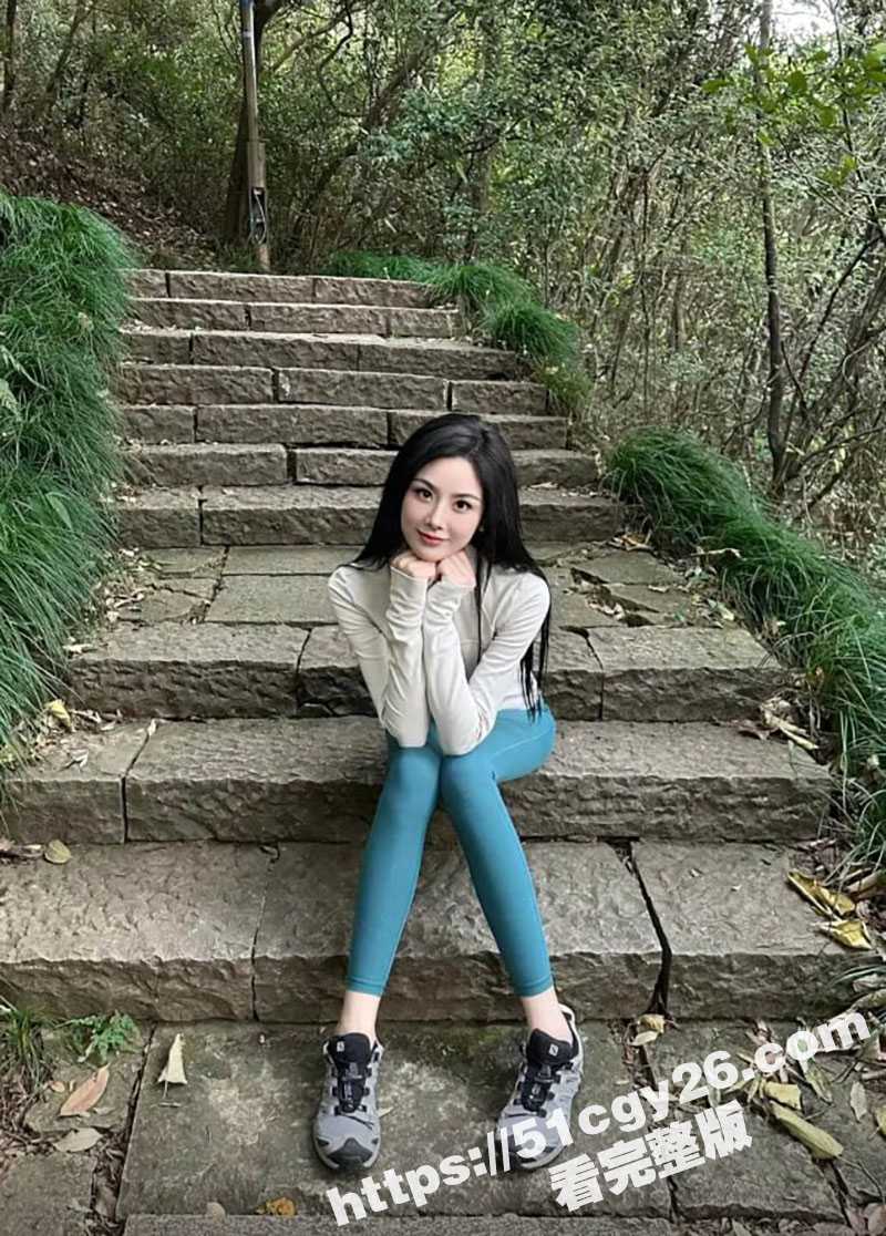 杭州美甲店老板娘柳曼婷跑步跳蛋私拍3