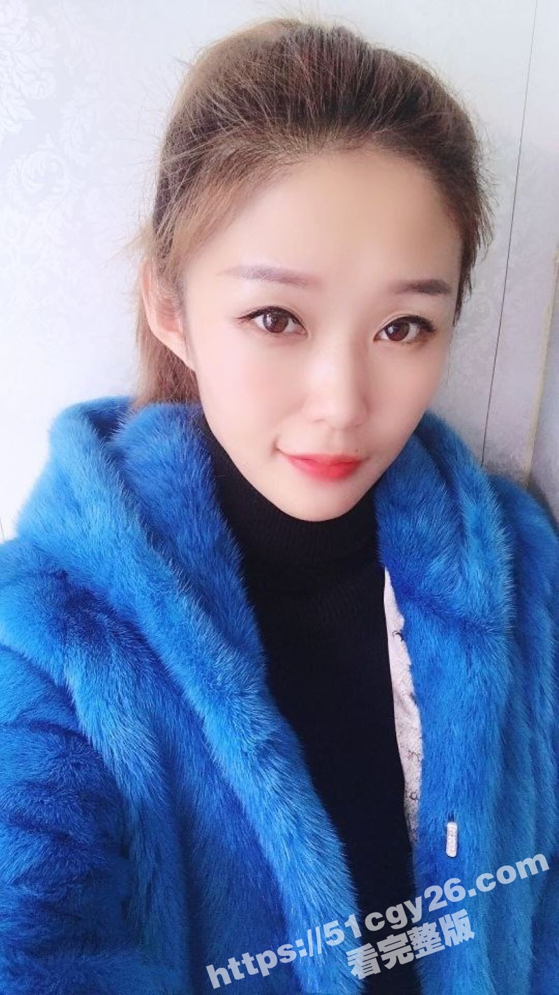 东北极品少妇 春妹 裸聊自慰视频曝光 巨乳肥臀诱惑十足 掰开粉嫩蜜穴道具猛插 淫水喷溅！