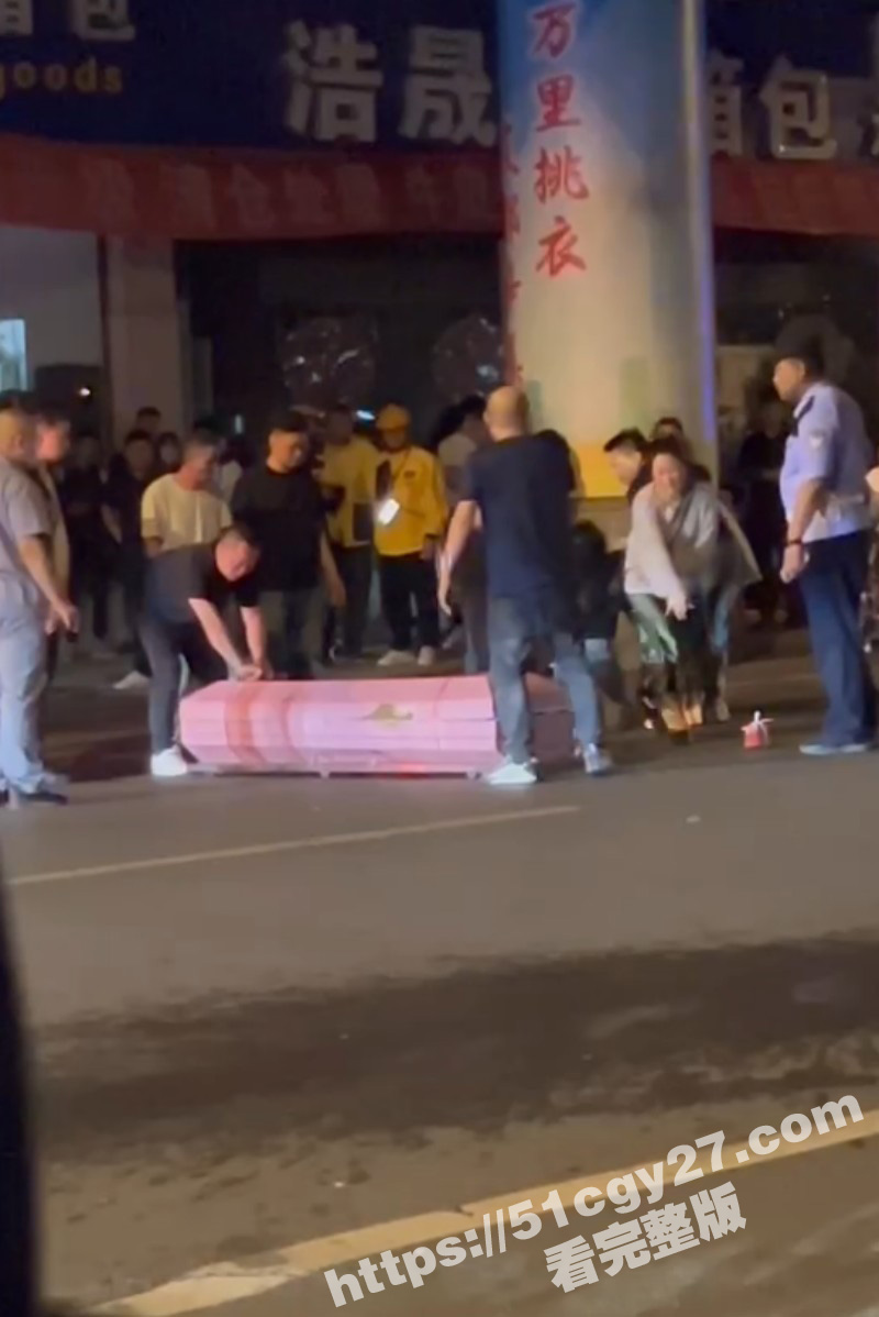 河北辛集醉汉被醉驾无证男子撞死03