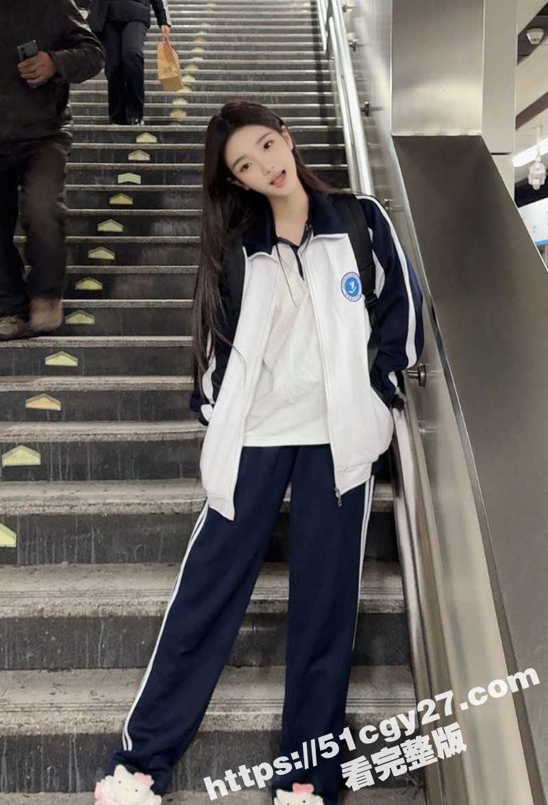 奶子即正义落地窗前做爱视频流出 2 拷贝