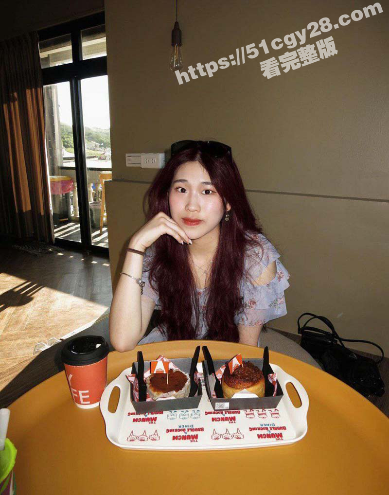 19岁留学嫩妹与前男友露脸做爱视频泄密（5）
