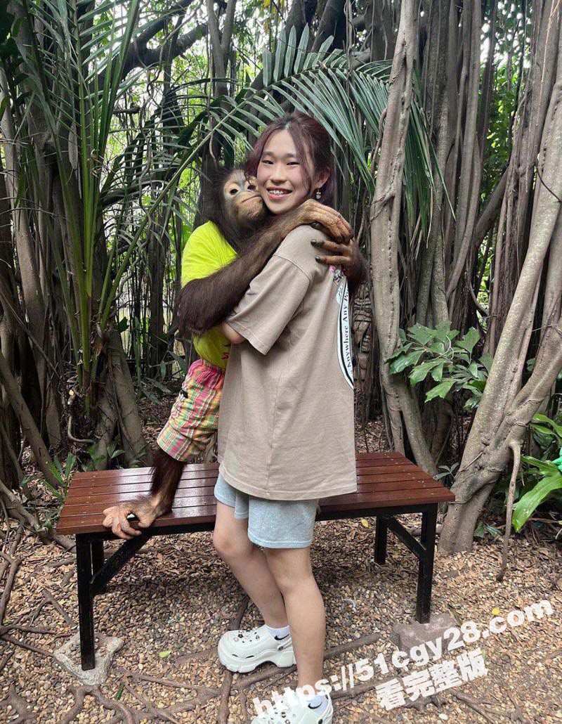 19岁留学嫩妹与前男友露脸做爱视频泄密（7）