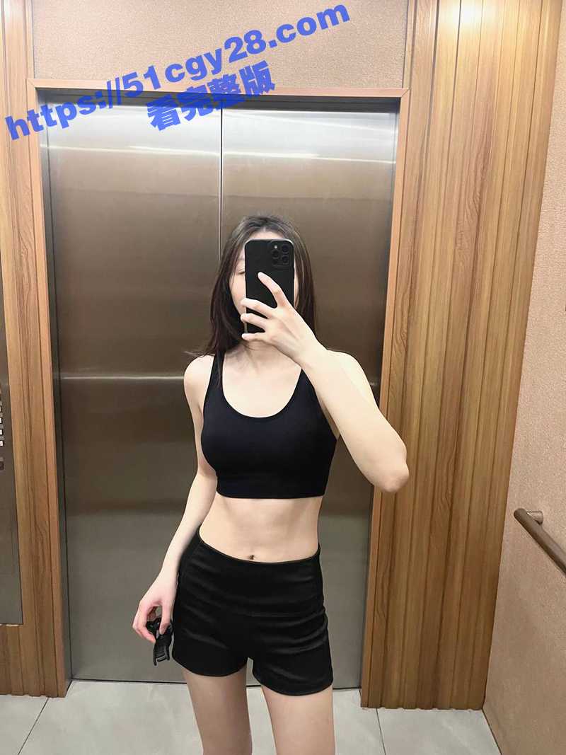 高颜值美女用逼讲解如何九浅一深让女生快速高潮（3）