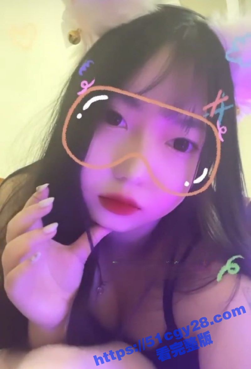 高颜值嫩妹性爱视频被前男友曝光 2