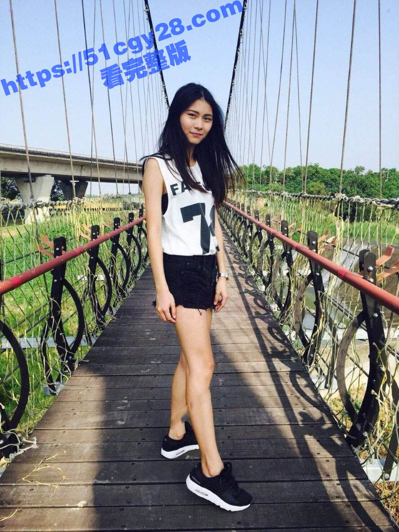 清纯良家小美女与男友性爱自拍视频 3