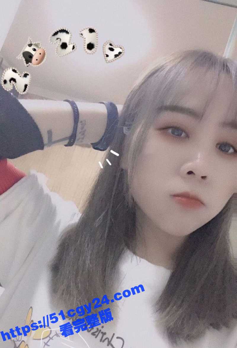 沧州26岁清纯美女 约炮视频流出 穿开档丝袜被瓜友后入爆操 内射流精特写镜头 淫荡到爆！