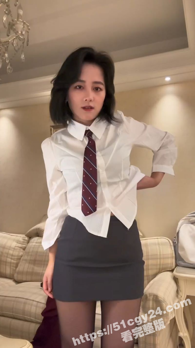 1 (2)