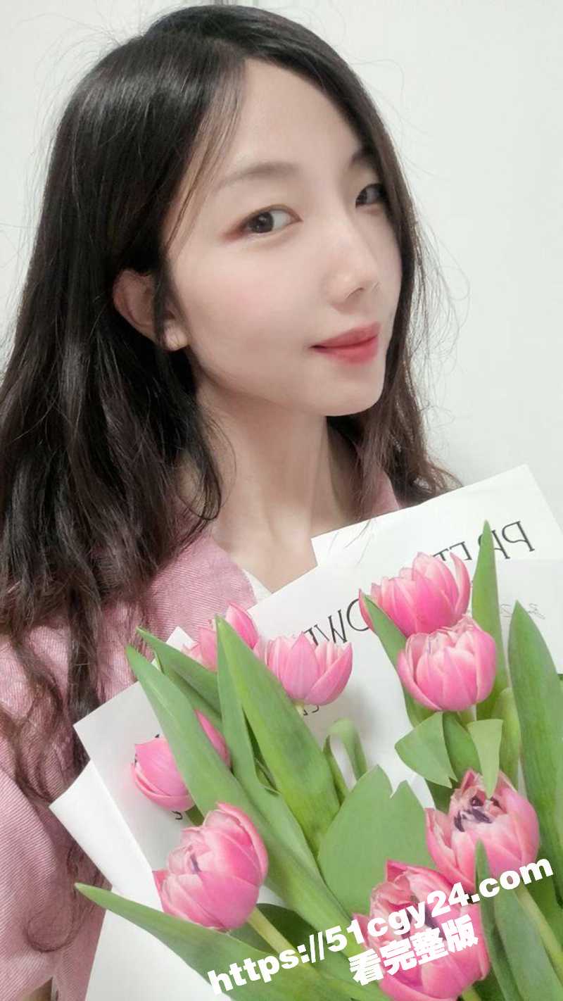 山东初中老师 李宜霜 被曝给校长当小三 还约炮成瘾 竟在婚床上被后入爆操！