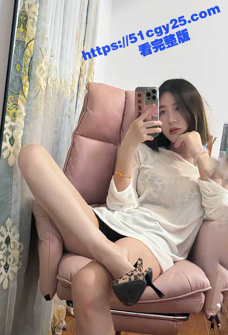侯飞飞裸聊视频 8