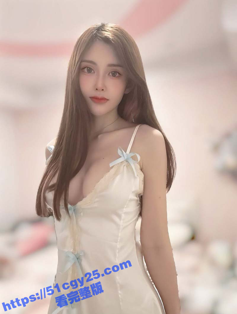 IG爆乳网红莫离裸照自慰视频流出（2）