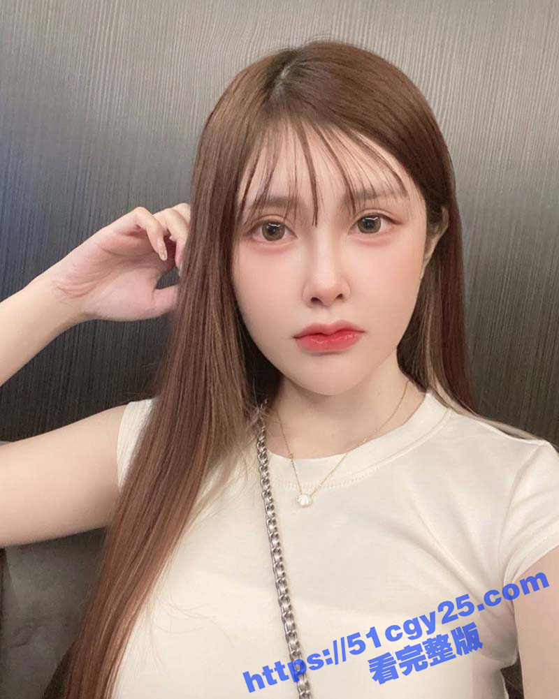 IG爆乳网红莫离裸照自慰视频流出（12）