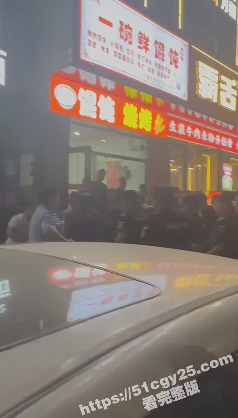 精神小妹干架现场（5）