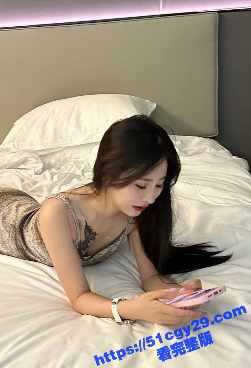 湖南岳阳24岁刚毕业女生不雅视频曝光 3
