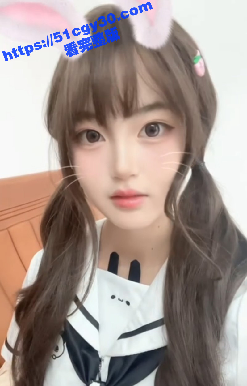 郑州美术学院冯文静网恋奔现约炮03