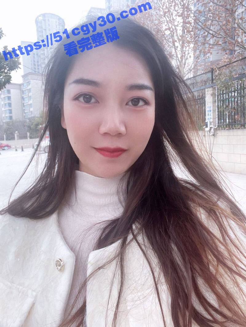 母子乱伦大神和妈妈激情车震02
