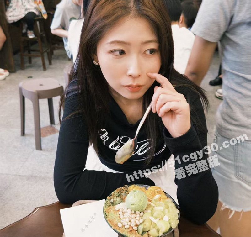 黑龙江高中英语教师李爽约炮视频 5