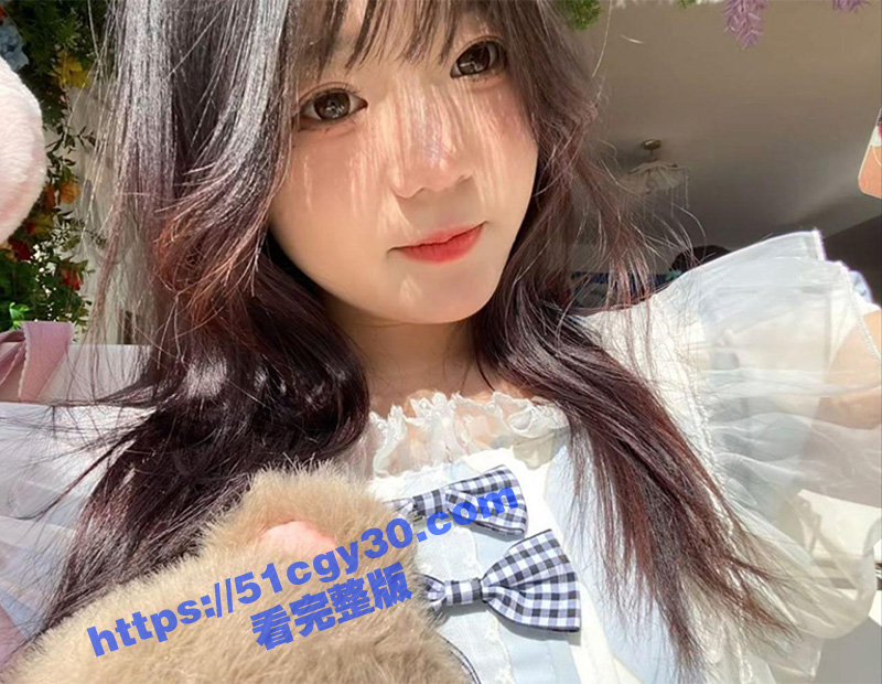 内蒙古学生妹 王妍兮 被男友曝光性爱视频 极品小母狗床上超会骑乘 反差骚浪野性十足！