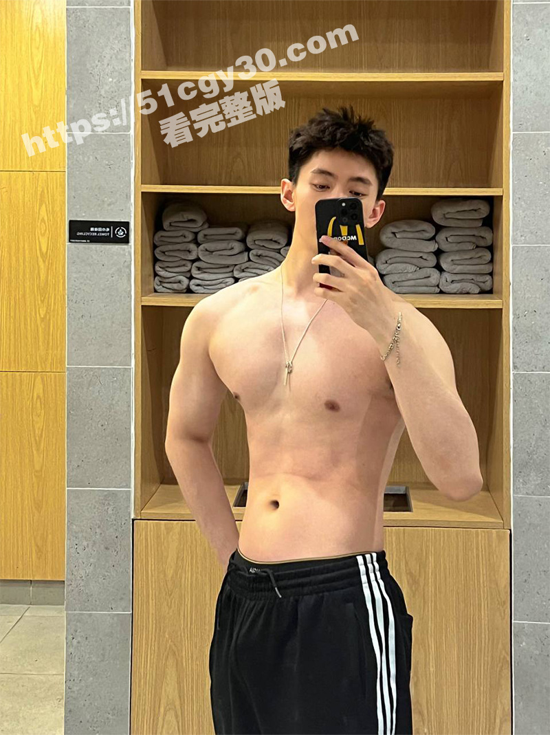 抖音网红男模约炮女粉丝 2