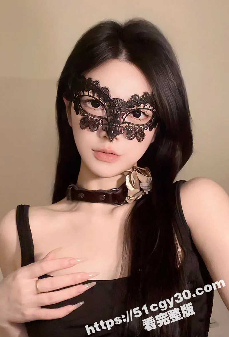 推特淫娃小烤肉后入视频流出‘ 3
