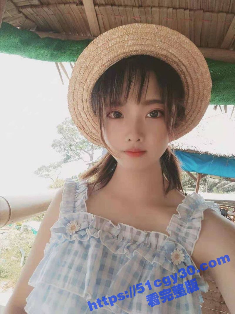 上海迎宾行政助理 王一 约炮丑闻曝光 小母狗勾引男同事与领导 被抓着肉臀狠狠狂怼！