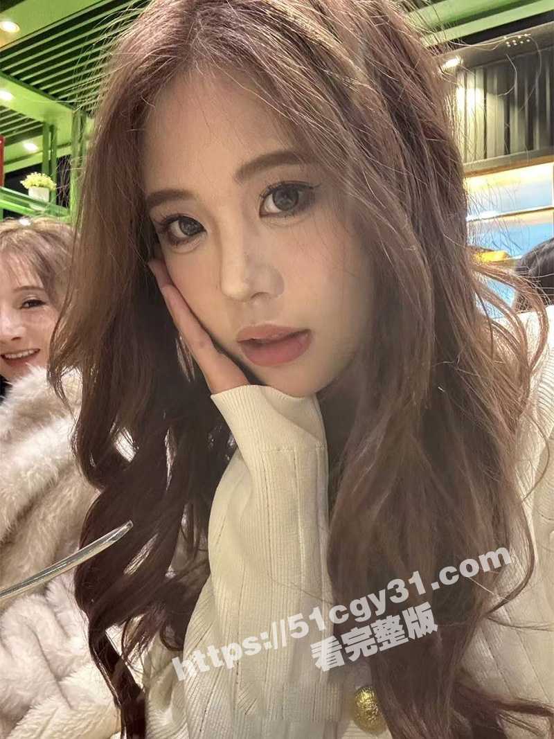 大奶妹子林沫曦伴游金主陪玩陪睡 拷贝 2