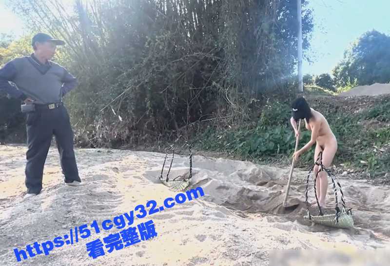 CikaiMoon携手闺蜜沙滩全裸露出视频流出7拷贝