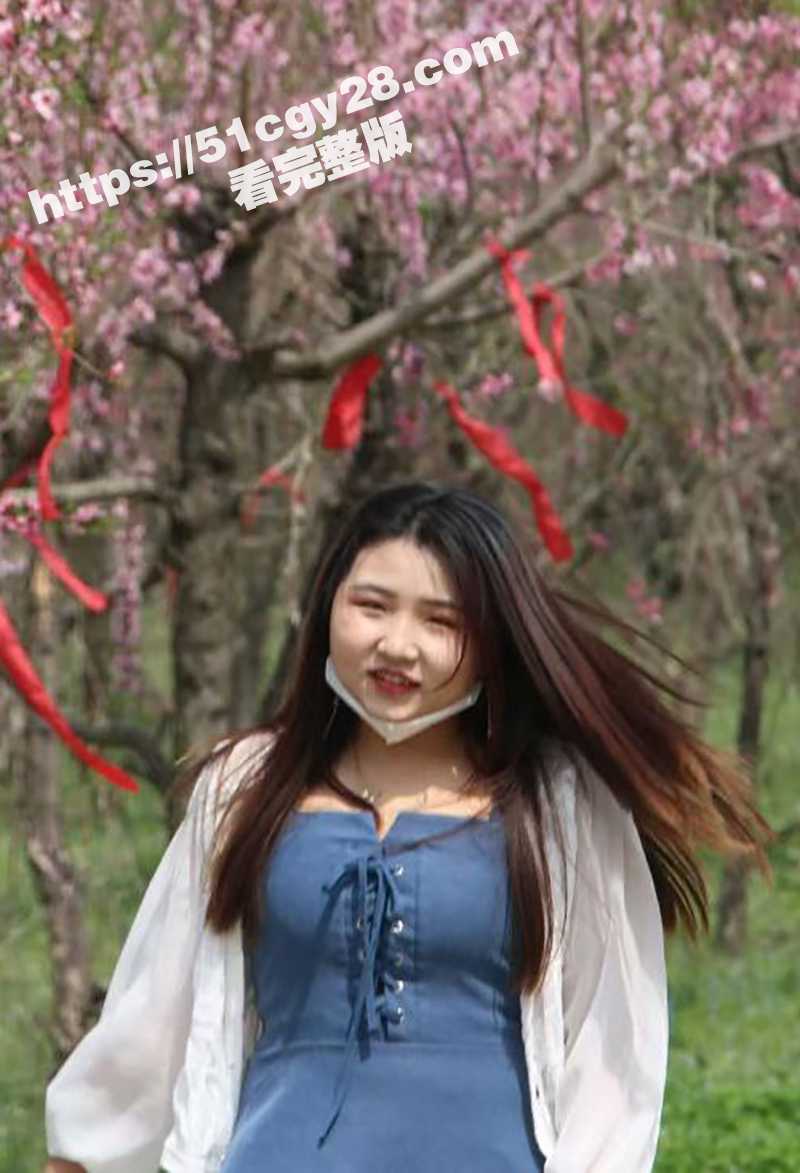 陕西榆林少女 刘雨芝 不雅视频被男友流出 性瘾母狗四处约炮 被大屌无套猛操 白浆四溢！
