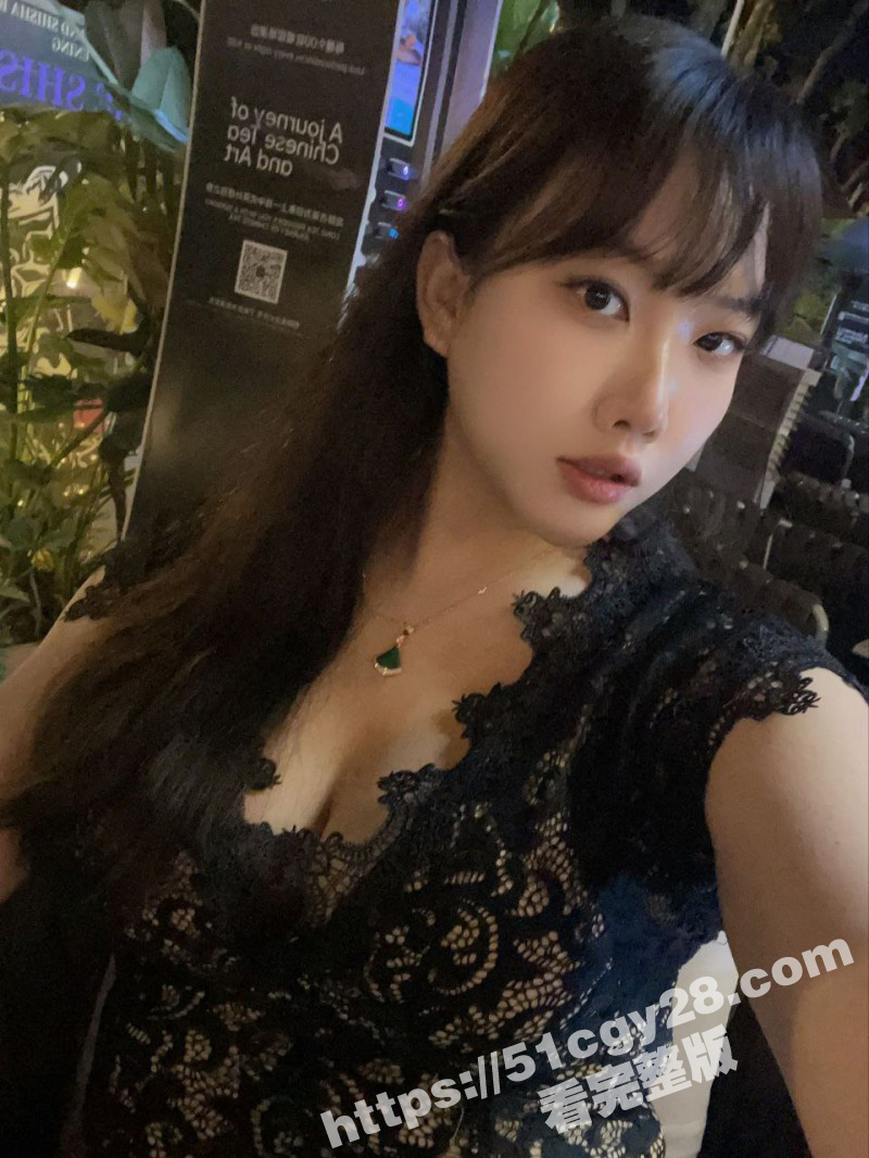 山东济南29岁肥臀少妇离婚后疯狂约炮05