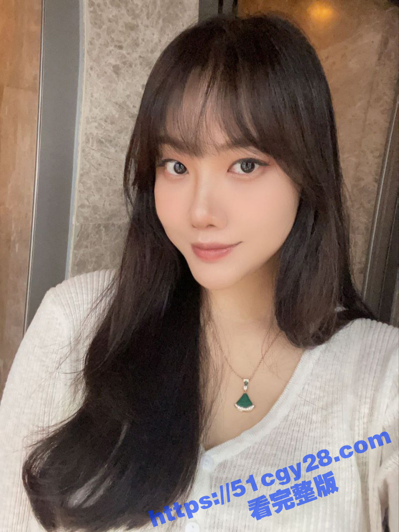 山东济南29岁肥臀少妇离婚后疯狂约炮03