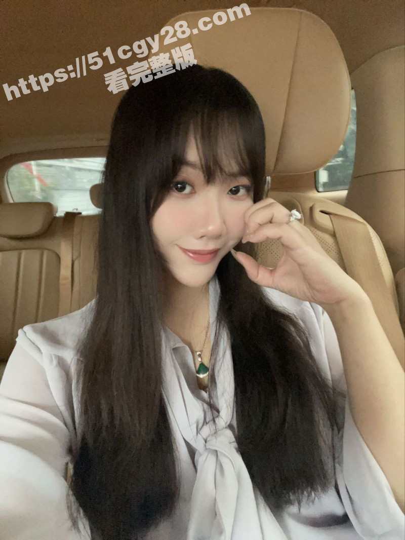 山东济南29岁肥臀少妇离婚后疯狂约炮04