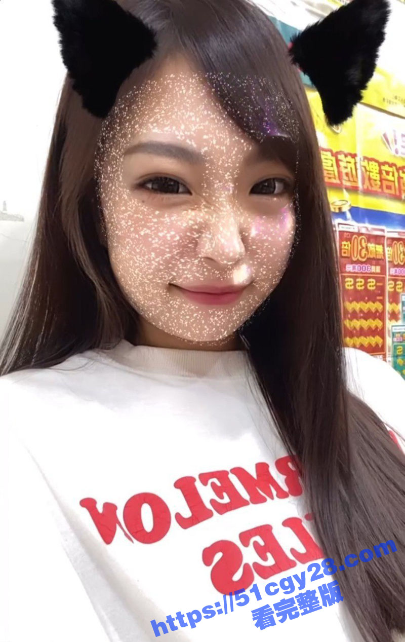 高颜值美牙师 张晓婷 与男友自拍性爱流出 清纯尤物露脸口交表情十分诱人 大屌爆操粉嫩小穴淫水狂流！