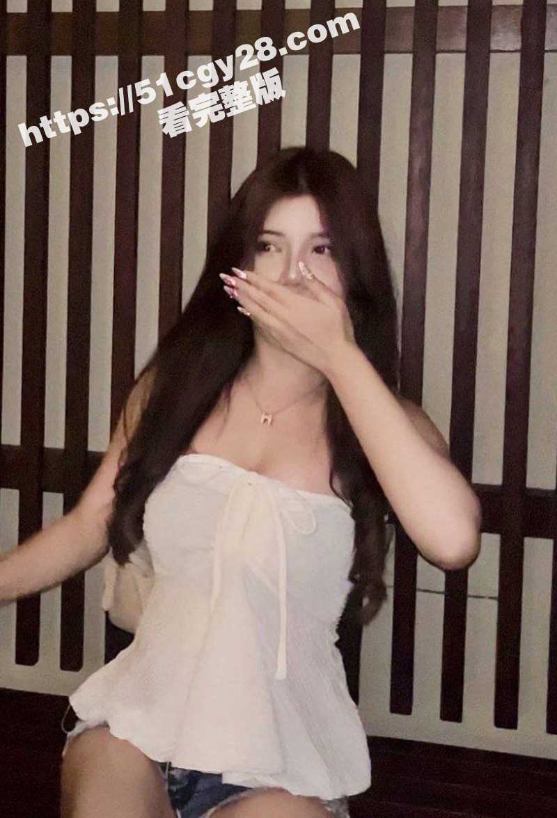 极品高颜值巨乳小网美自拍露脸揉奶自慰视频泄密8拷贝