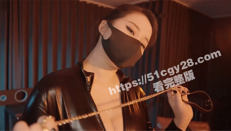 台湾女优 Nina 最新存止挑战流出 SM调教被反杀 化身小狗被按在凳上强行插入 手足乳腿交 挑逗剧情十分火辣 ！