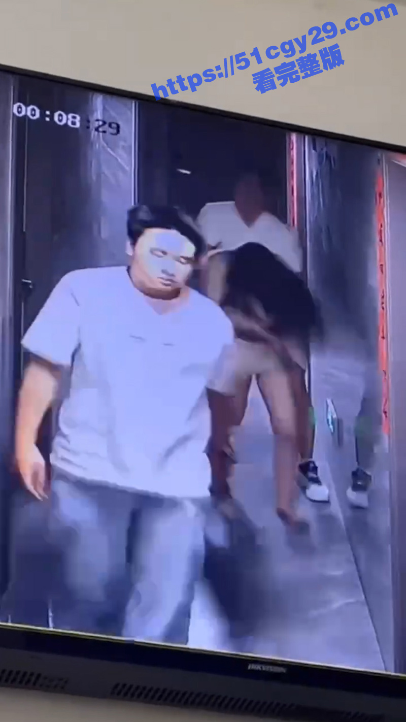 520俩男捡尸酒醉美女（2）