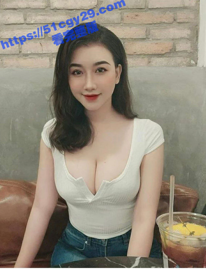 91猫先生约FCup模特越南网红 拷贝 4