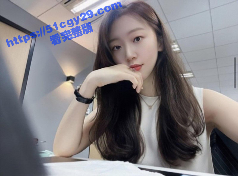 贵州毕节王雅琪被同事带到酒店暴操03