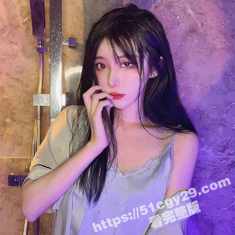 抖音网红呆妹儿小霸王首秀日塌房前男友独爆料开房洗澡三点全漏露脸视频（6）