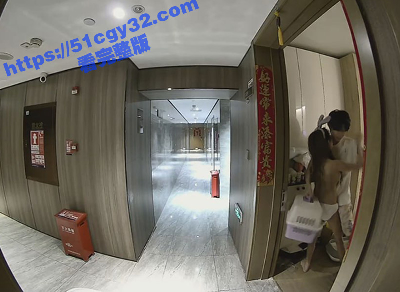 集美饥渴难耐没穿衣服走廊追男人 拷贝 6