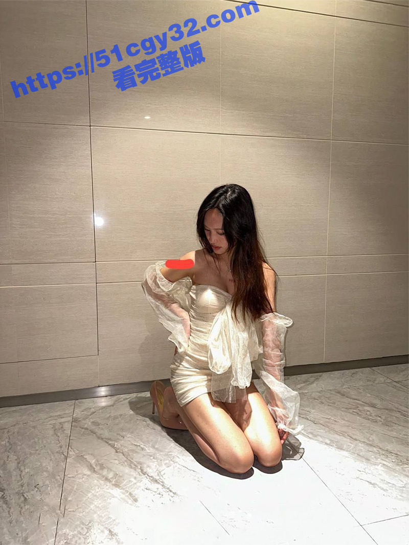 富二代fKabuto约炮伴游小穴被干肿 拷贝 7