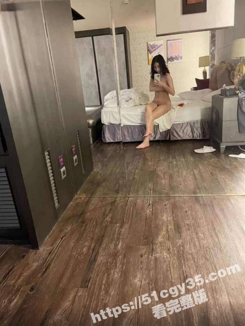 台湾交通大学陈欣凡出轨约炮视频07