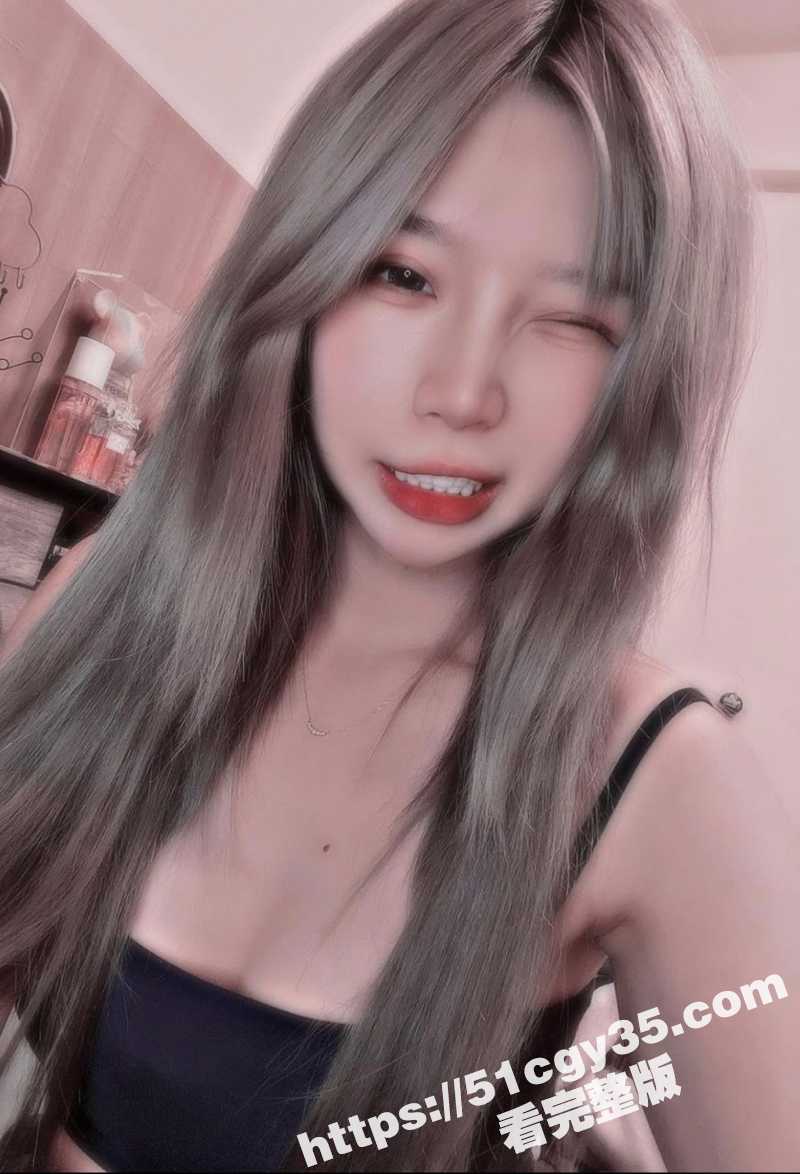 台湾极品反差小网美性爱视频曝光 4 拷贝