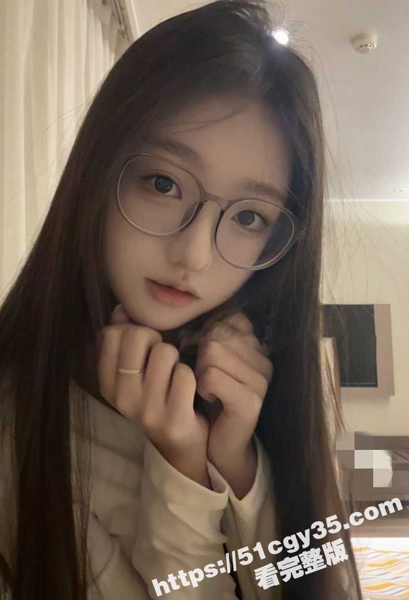 极品萌妹家中私拍自慰福利合集曝光 7 拷贝