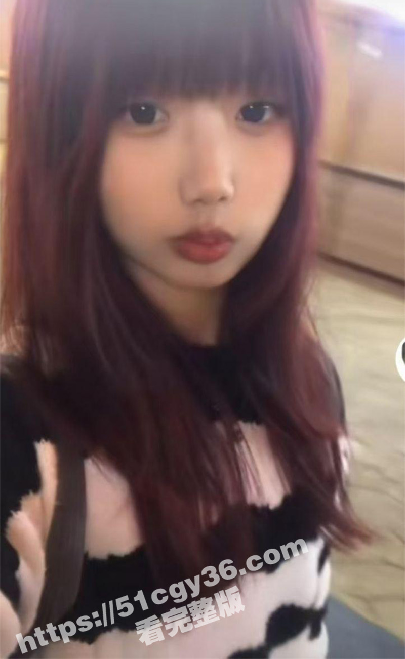 约炮日本留学生嫩妹 清纯脸蛋宛如邻家少女 主动迎合被中出爆操 奶波荡漾这身材简直绝了！