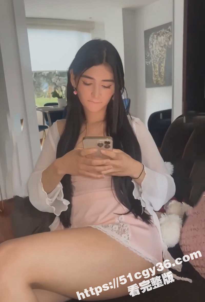 中美混血网红Catsara户外露出视频流出 6 拷贝