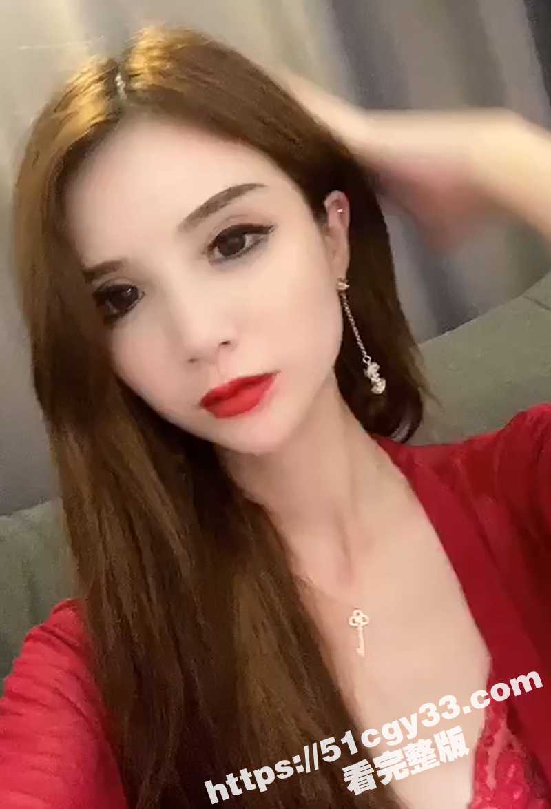 抖音御姐网红 小蔡 不雅视频流出 穿黑丝玩跳蛋 主动跪舔口交 掰开骚穴无套挨操！
