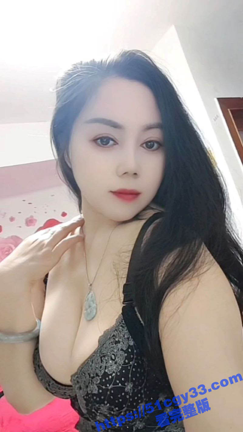 厦门楼凤800块超值体验！巨乳寡妇骚劲十足 剧情玩法花样多 加200还可以拍视频！