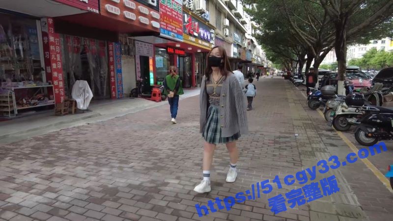 绳艺大师晓鹿被户外激情调教 3