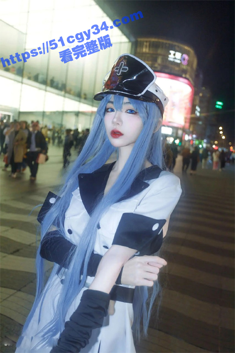 抖音480万粉丝网红 藤原Yuki 白天漫展清纯cos儿女神 晚上贱母狗被男友狠狠爆操！