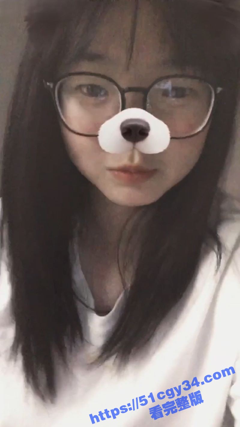 反差母狗学生妹不雅视频流出 童颜巨乳微胖身材 网调自慰秀双峰 淫水如泉水狂喷！