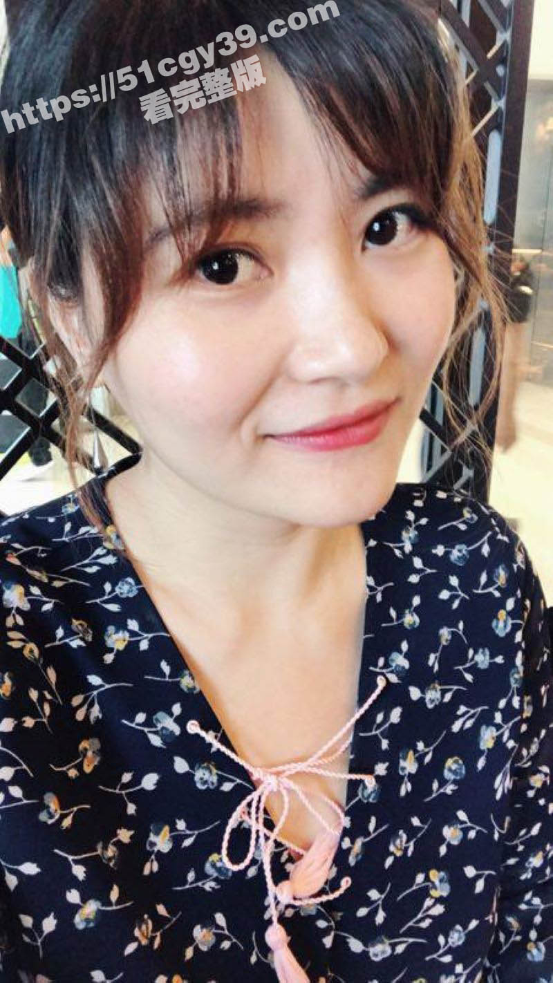 成都风骚人妻 妞妞 裸聊自慰视频泄露 掰穴抠逼极致淫荡 露脸裸舞画面引爆欲望！